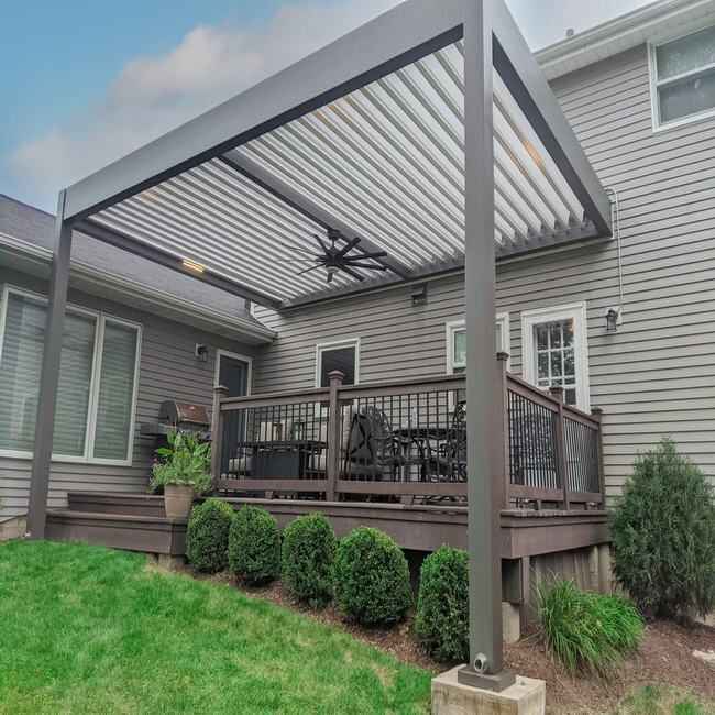 Bioclimatic Pergola in Canada